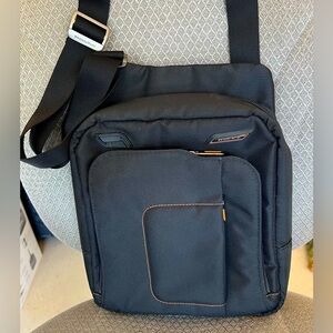 Briggs & Riley Black Crossbody Bag